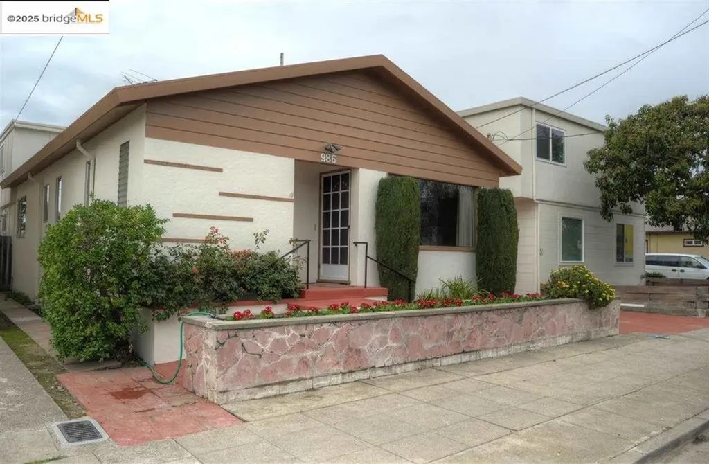 986 Kains Avenue Albany CA 94705