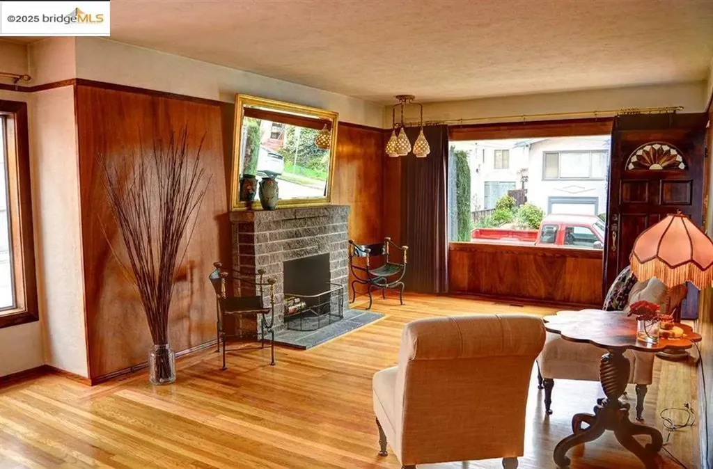 986 Kains Avenue Albany CA 94705