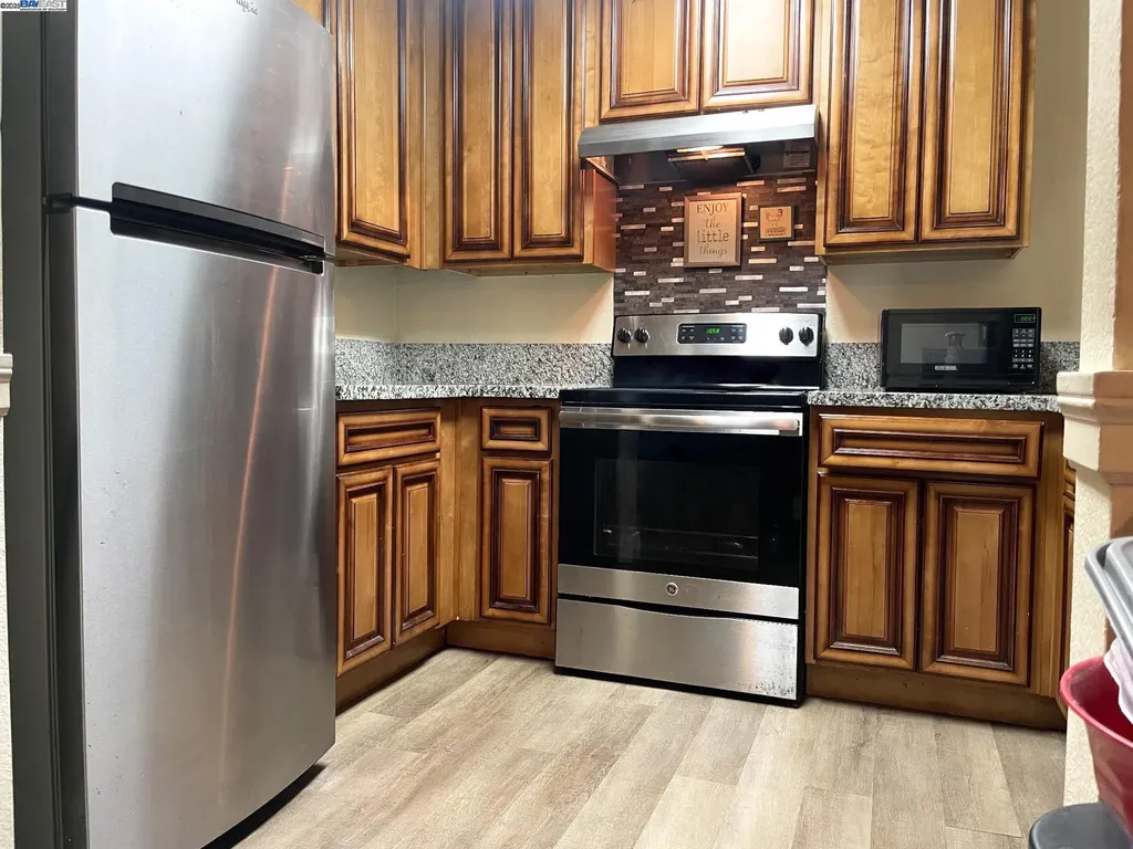 7 Lancaster Circle Bay Point CA 94565