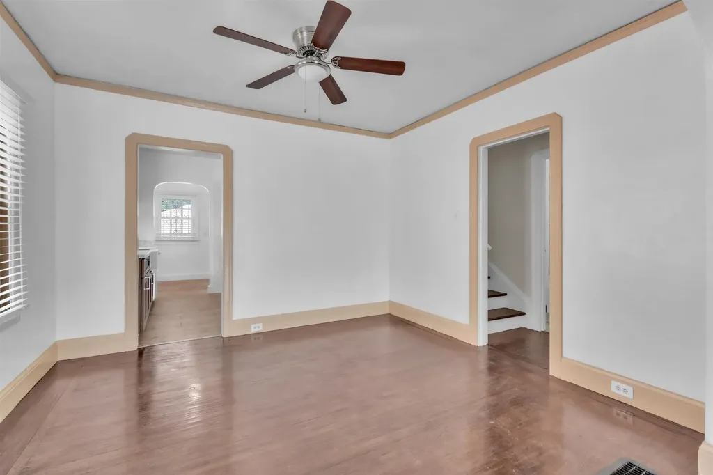 7818 Arthur Street Oakland CA 94605