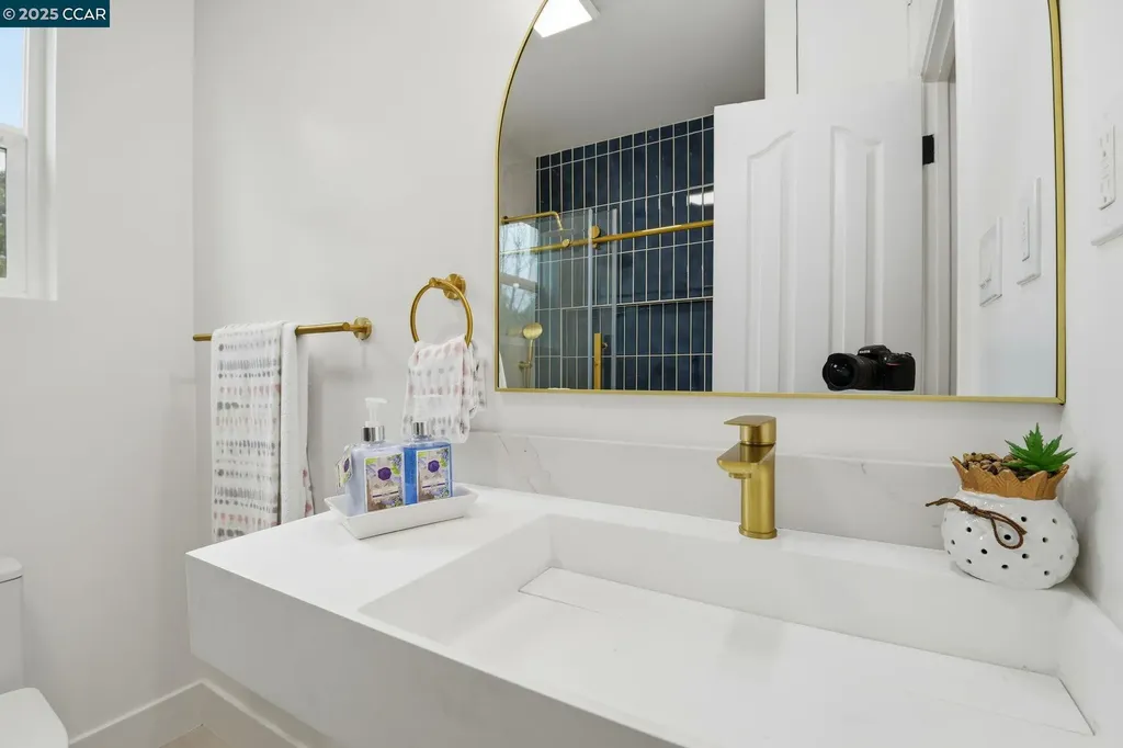 4461 Alhambra Way Martinez CA 94553