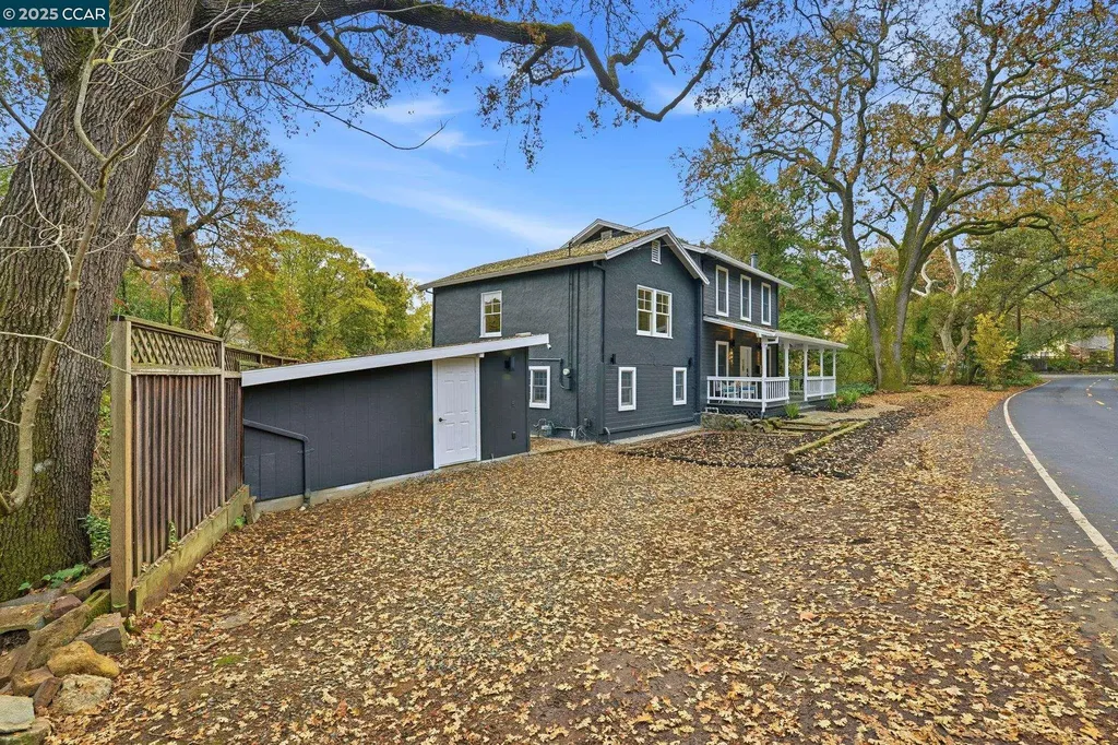 4461 Alhambra Way Martinez CA 94553