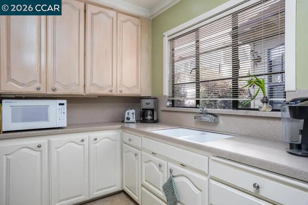 1679 Carmel Drive Walnut Creek CA 94596