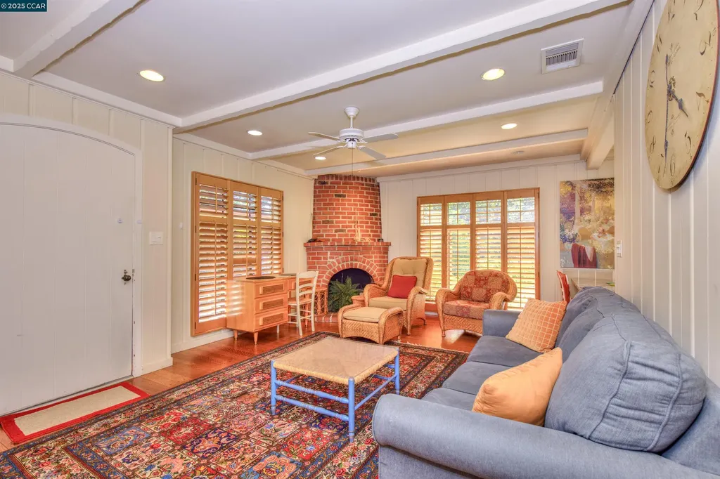 1679 Carmel Drive Walnut Creek CA 94596
