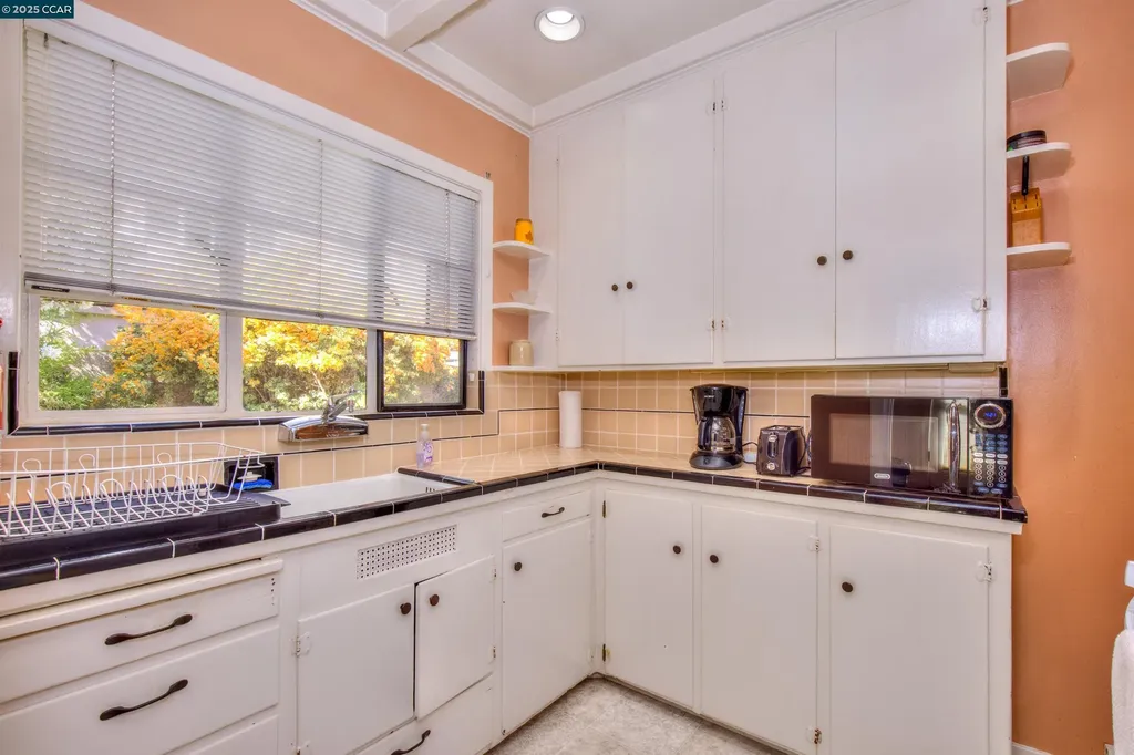 1679 Carmel Drive Walnut Creek CA 94596