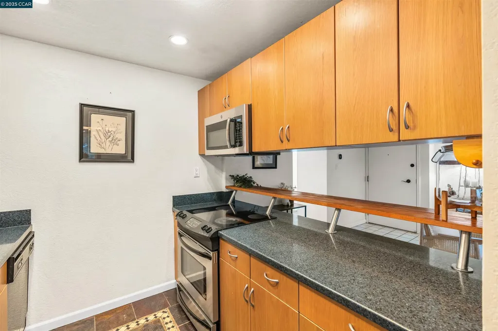 2720 Oak Road Walnut Creek CA 94597