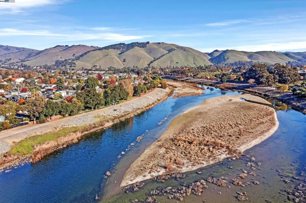 339 I Street Fremont CA 94536