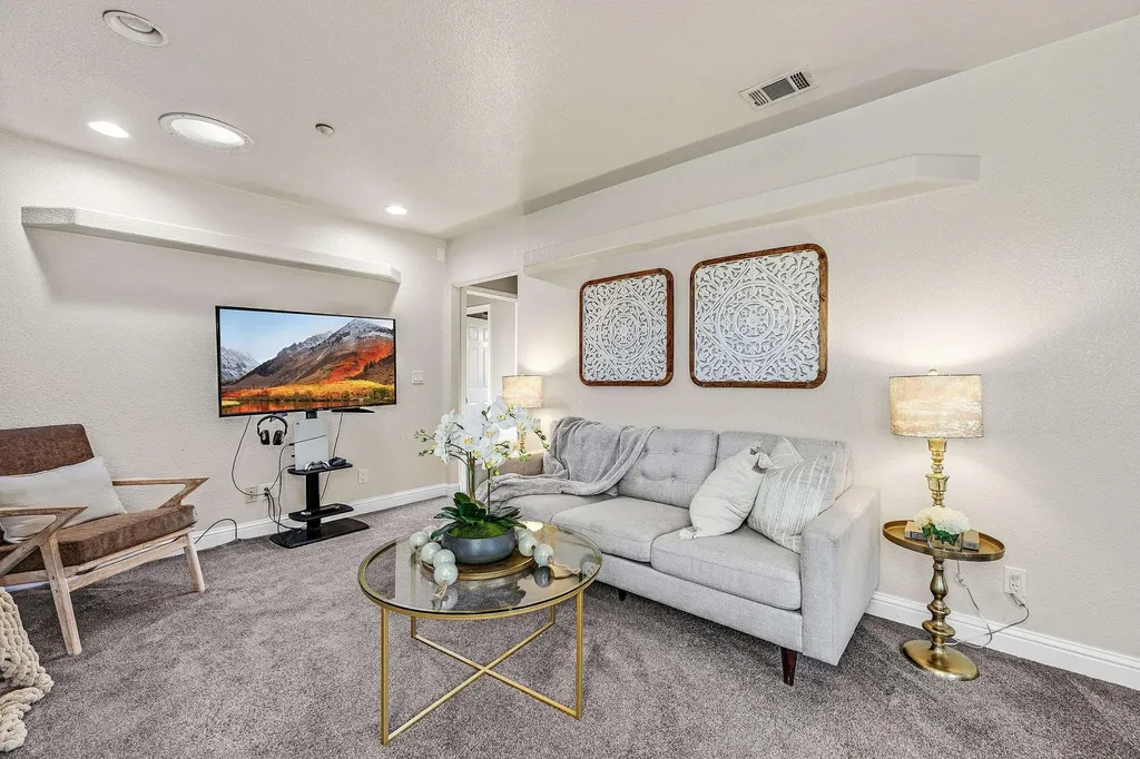 339 I Street Fremont CA 94536