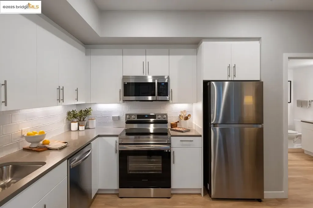 260 Brooklyn Basin Way Oakland CA 94606