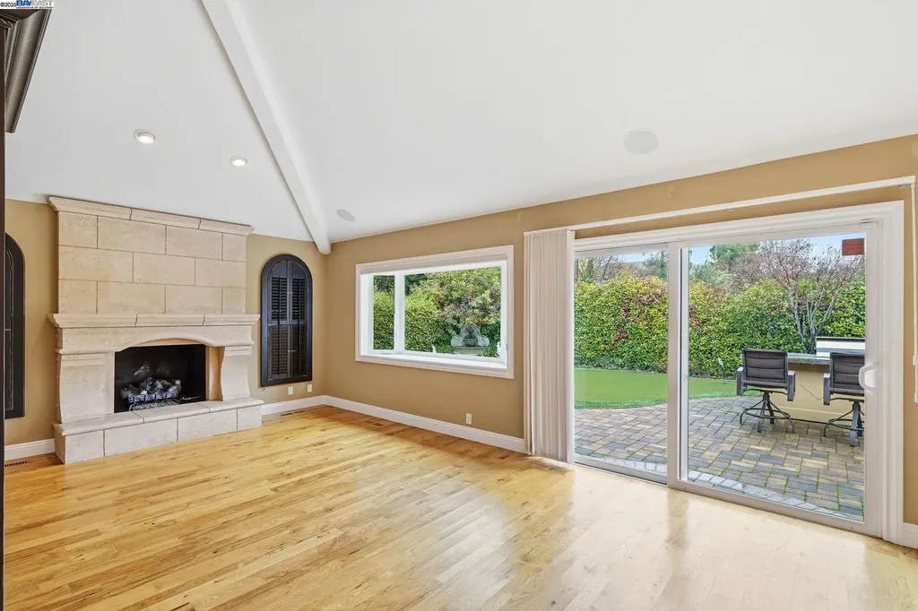 66 Oakridge Court Danville CA 94526