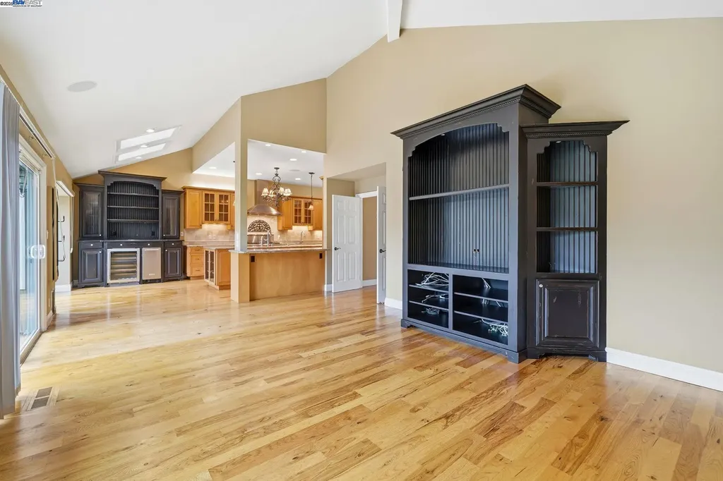 66 Oakridge Court Danville CA 94526