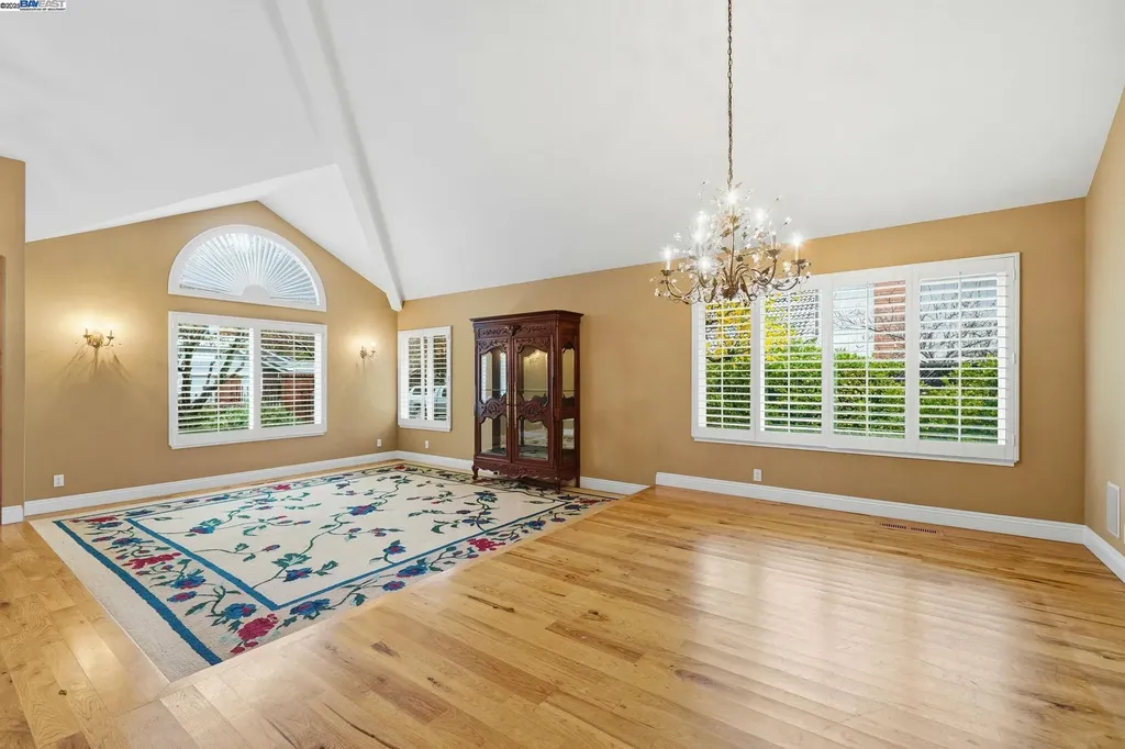 66 Oakridge Court Danville CA 94526