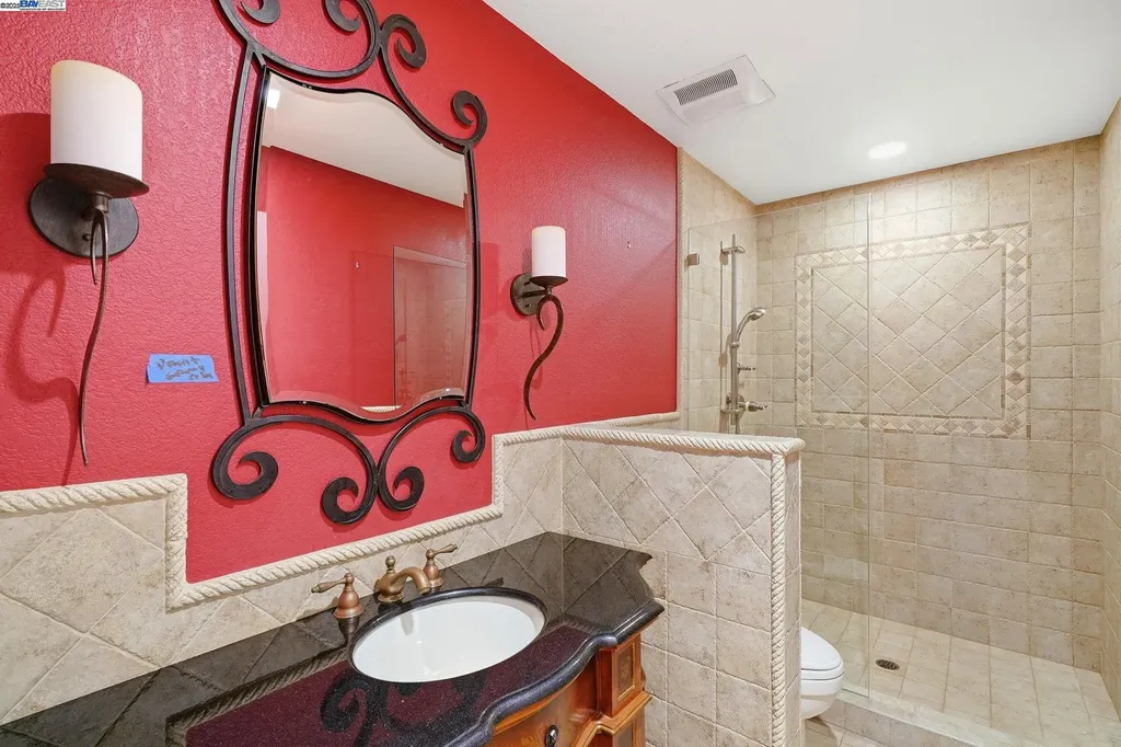 66 Oakridge Court Danville CA 94526