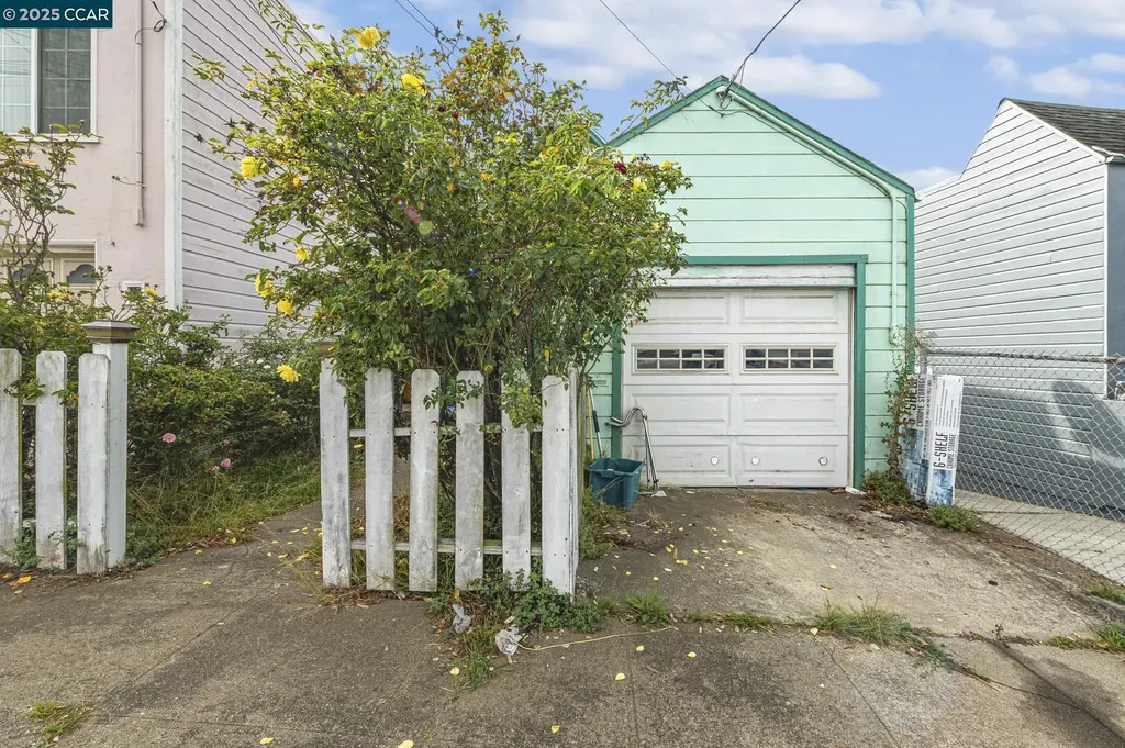 73 Tioga Avenue San Francisco CA 94134