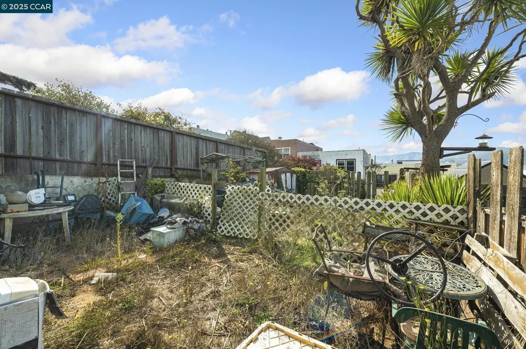 73 Tioga Avenue San Francisco CA 94134