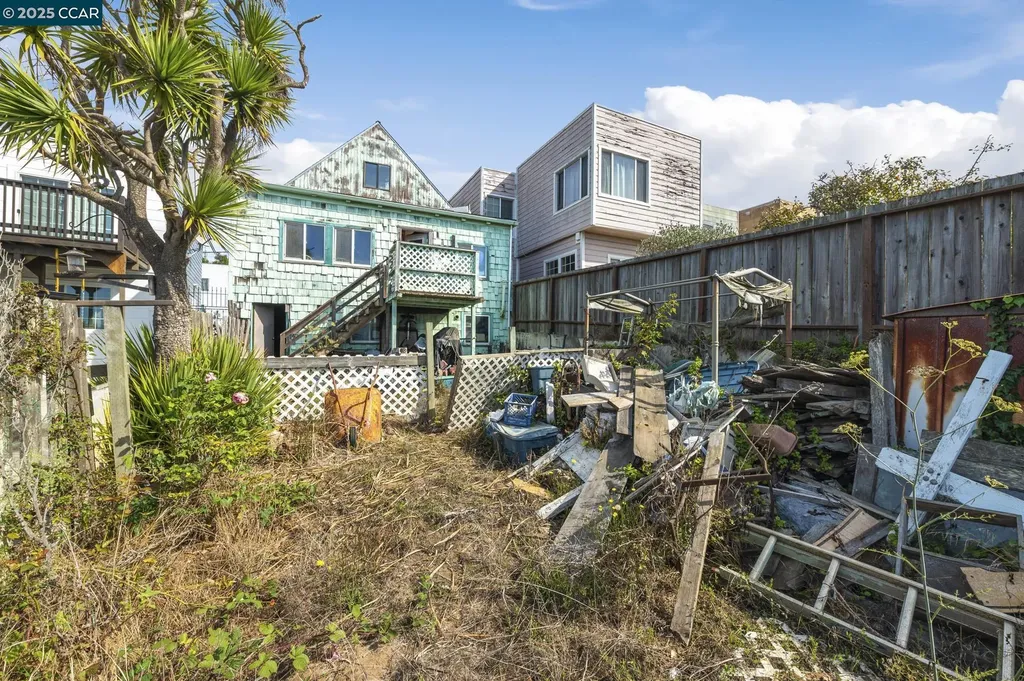 73 Tioga Avenue San Francisco CA 94134