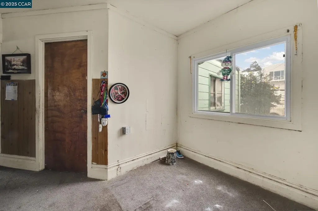 73 Tioga Avenue San Francisco CA 94134