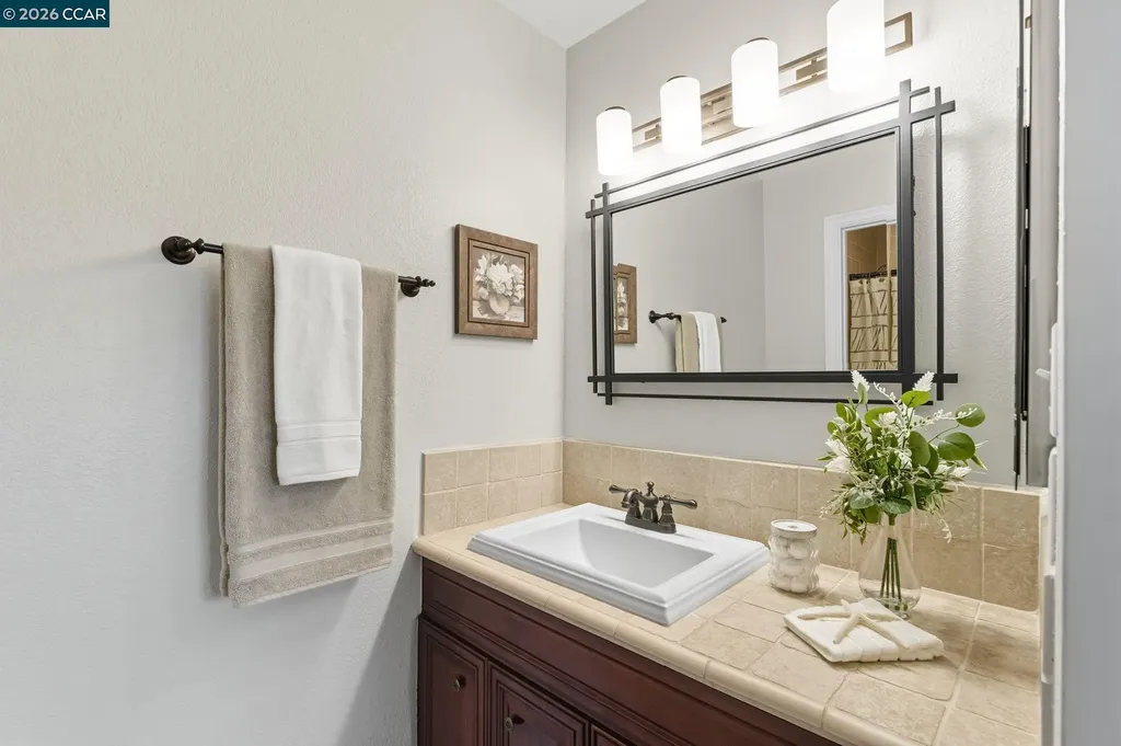 1585 Moraga Way Moraga CA 94556