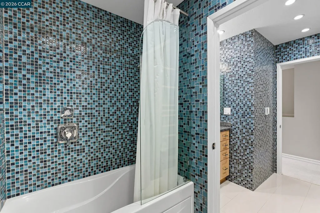 1585 Moraga Way Moraga CA 94556
