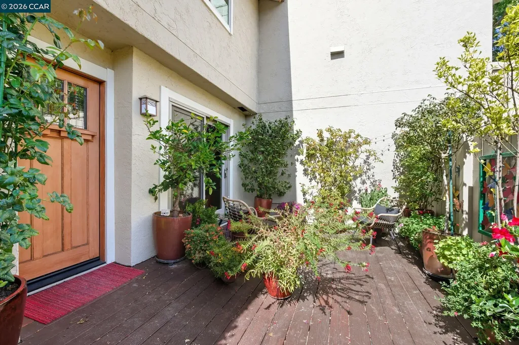 1585 Moraga Way Moraga CA 94556