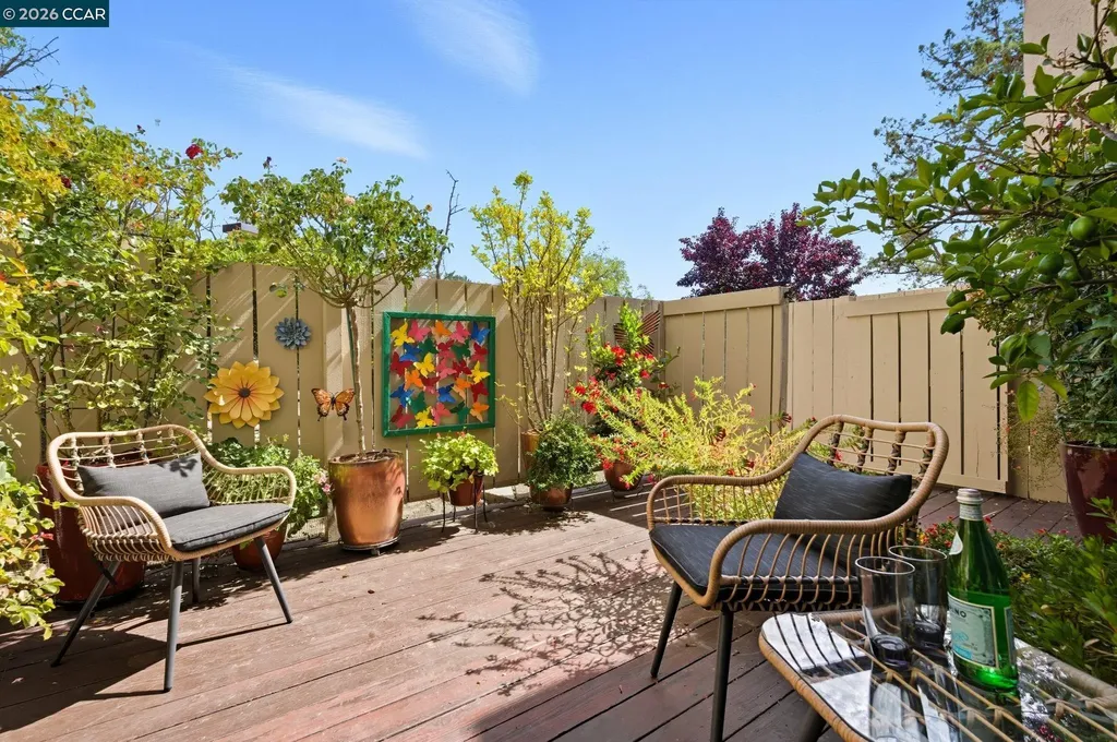 1585 Moraga Way Moraga CA 94556