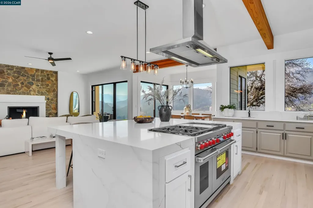 420 Leon Court Clayton CA 94517