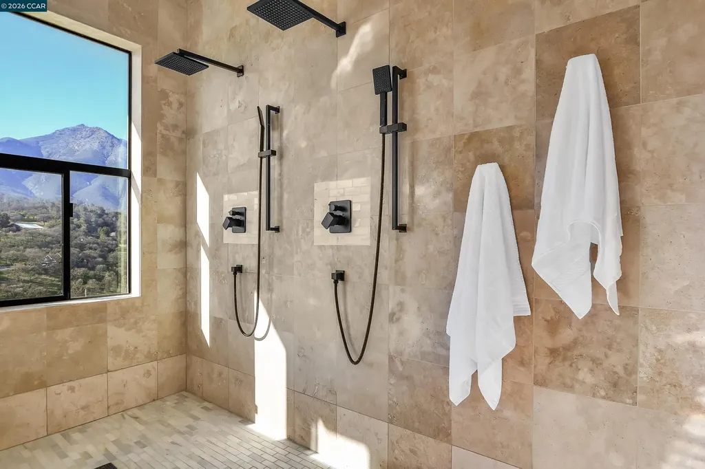 420 Leon Court Clayton CA 94517