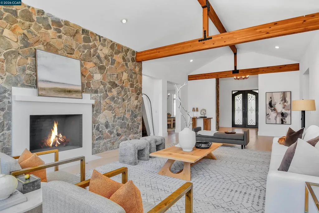 420 Leon Court Clayton CA 94517