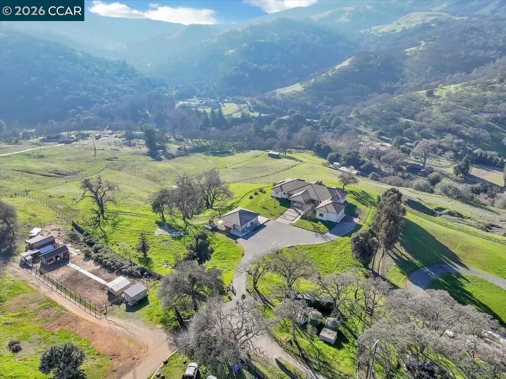 420 Leon Court Clayton CA 94517