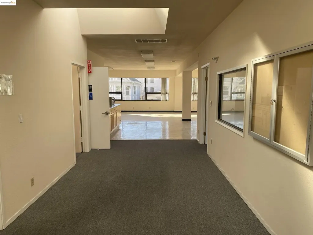 196 10th Street Oakland CA 94607
