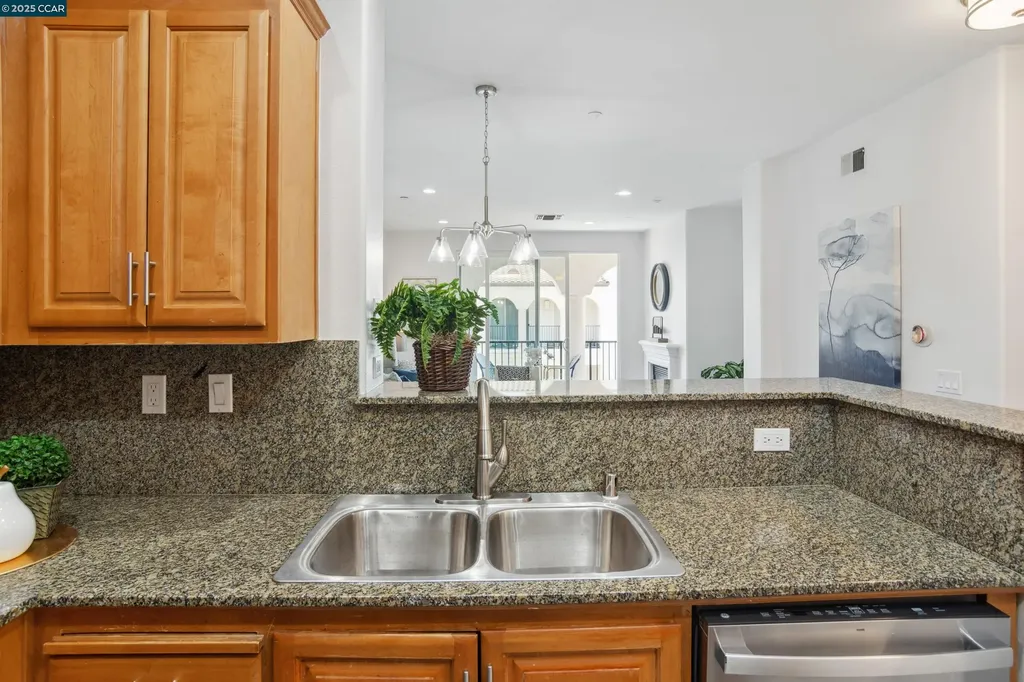 3240 Maguire Way Dublin CA 94568