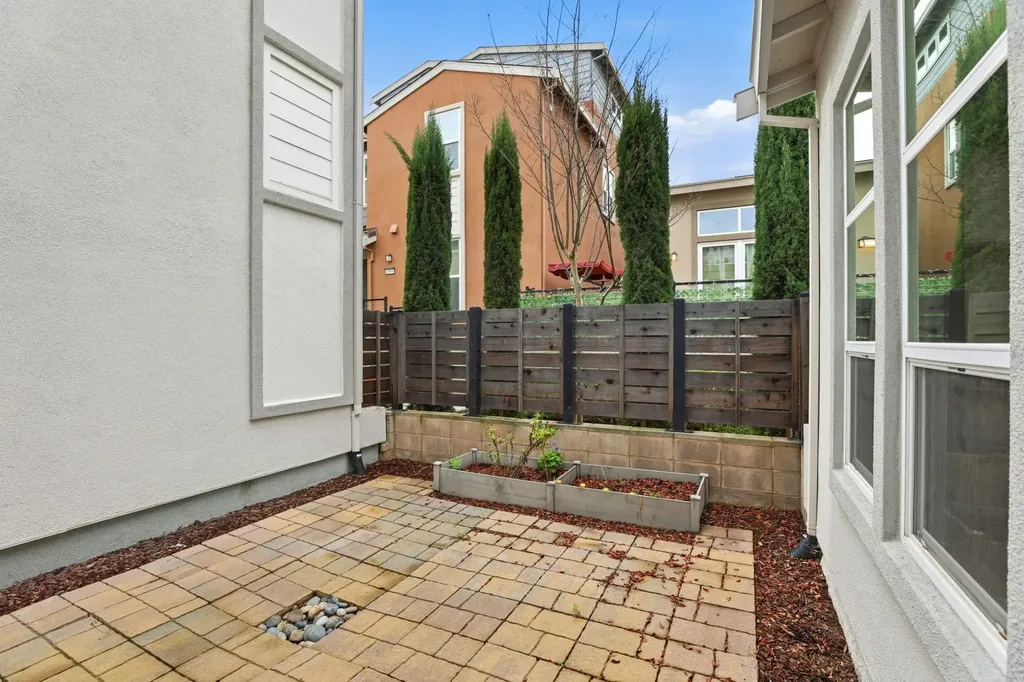 4386 Healdsburg Way Dublin CA 94568