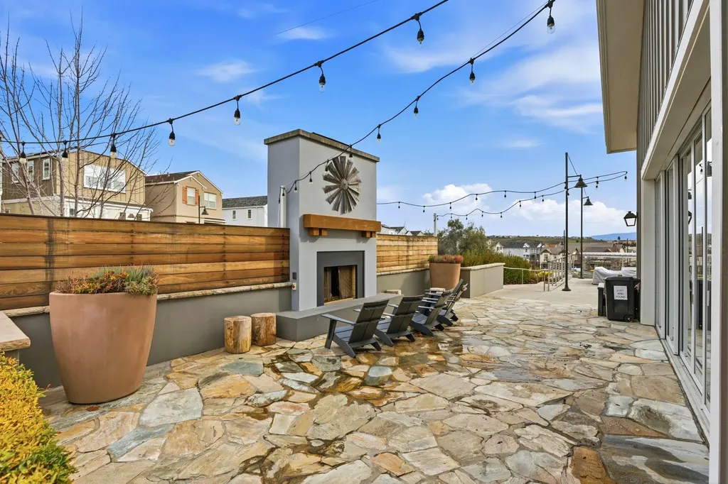 4386 Healdsburg Way Dublin CA 94568