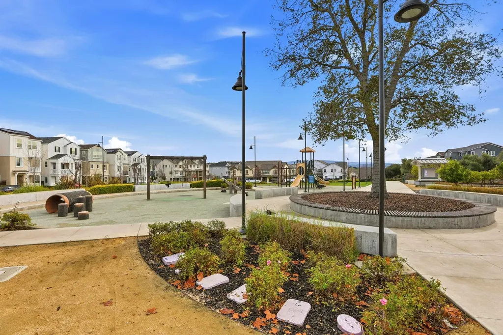 4386 Healdsburg Way Dublin CA 94568