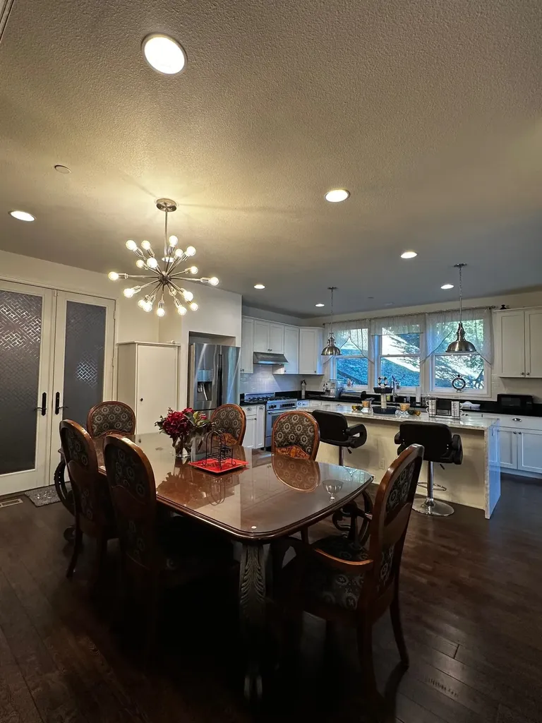 2276 Arrowhead Oakland CA 94611