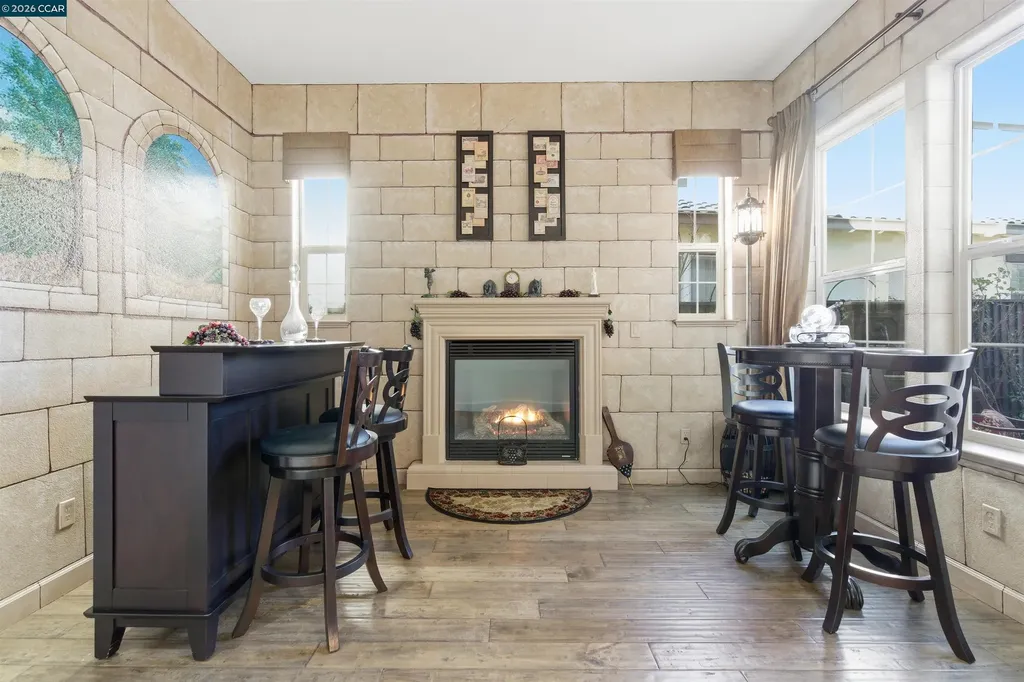 9927 Reimers Way Dublin CA 94568