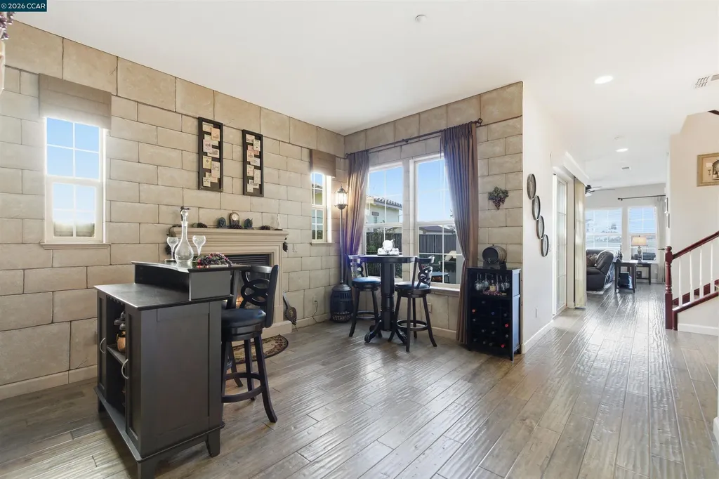 9927 Reimers Way Dublin CA 94568