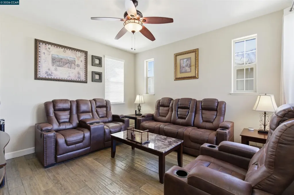 9927 Reimers Way Dublin CA 94568