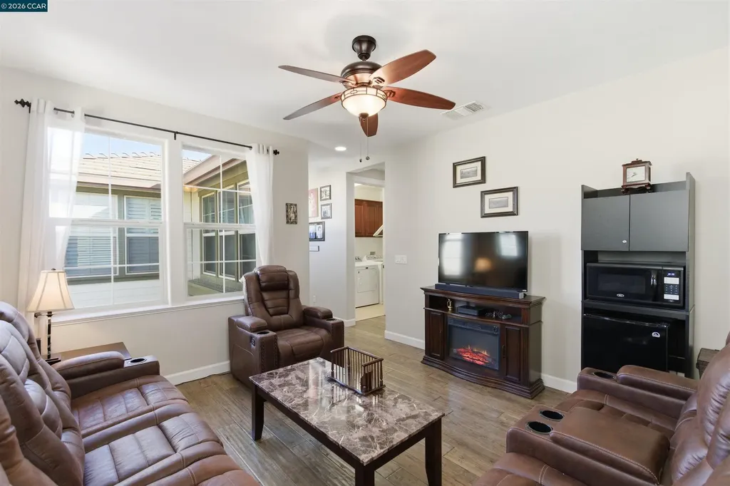 9927 Reimers Way Dublin CA 94568