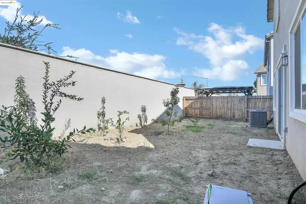 876 Diamante Way Oakley CA 94561