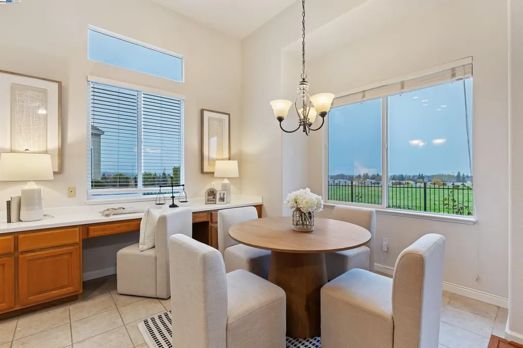 1507 Bismarck Lane Brentwood CA 94513