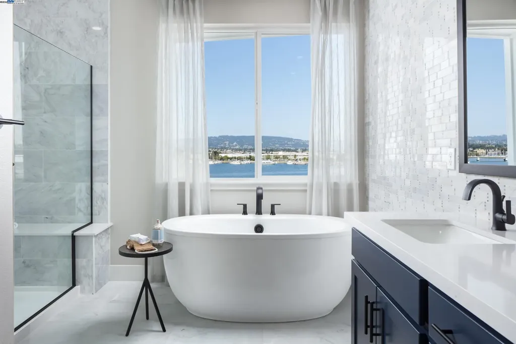 2180 Barnes Wharf Lane Alameda CA 94501