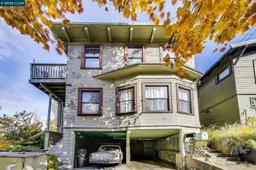 Oakland CA, 170 Vernon Terrace