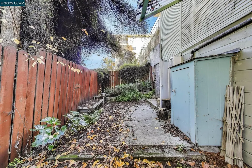 170 Vernon Terrace Oakland CA 94610
