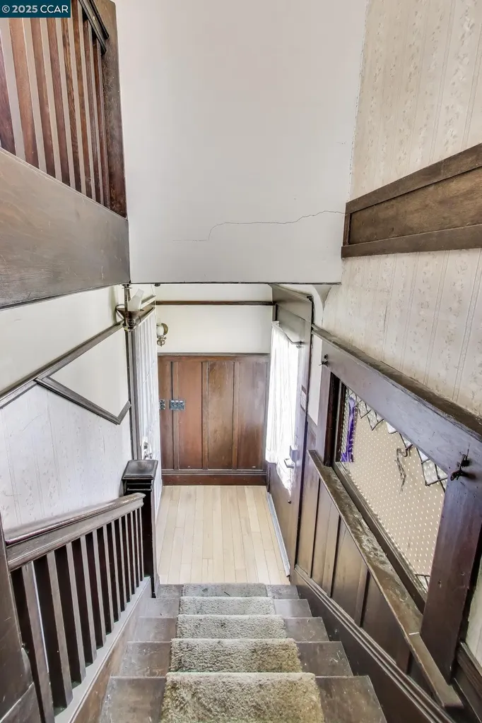 170 Vernon Terrace Oakland CA 94610