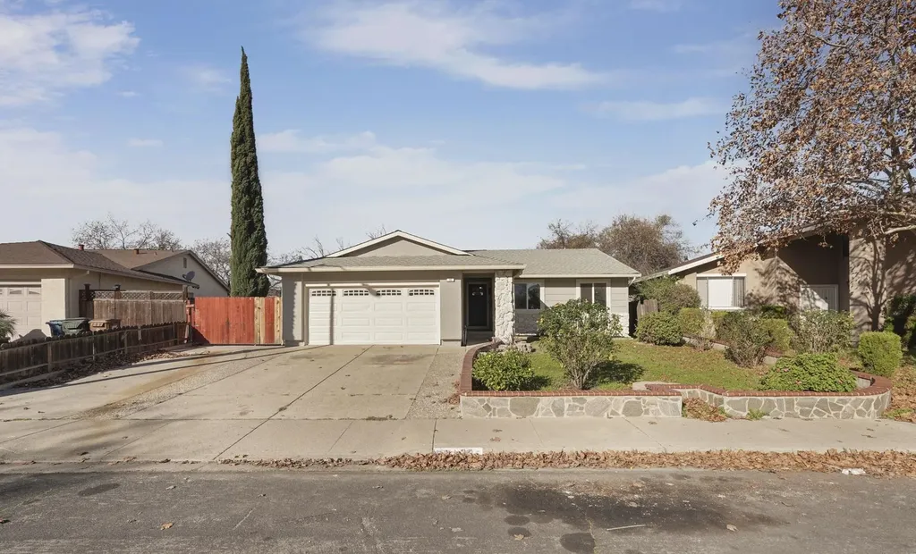 30 Greensboro Way Antioch CA 94509