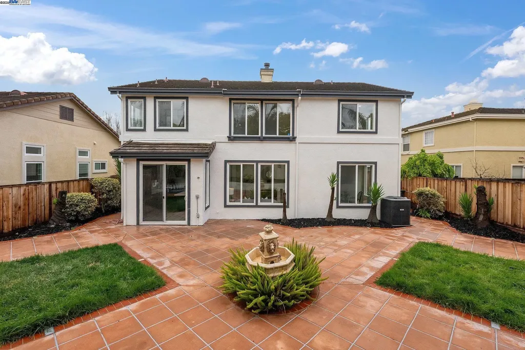 5089 Winterbrook Avenue Dublin CA 94568