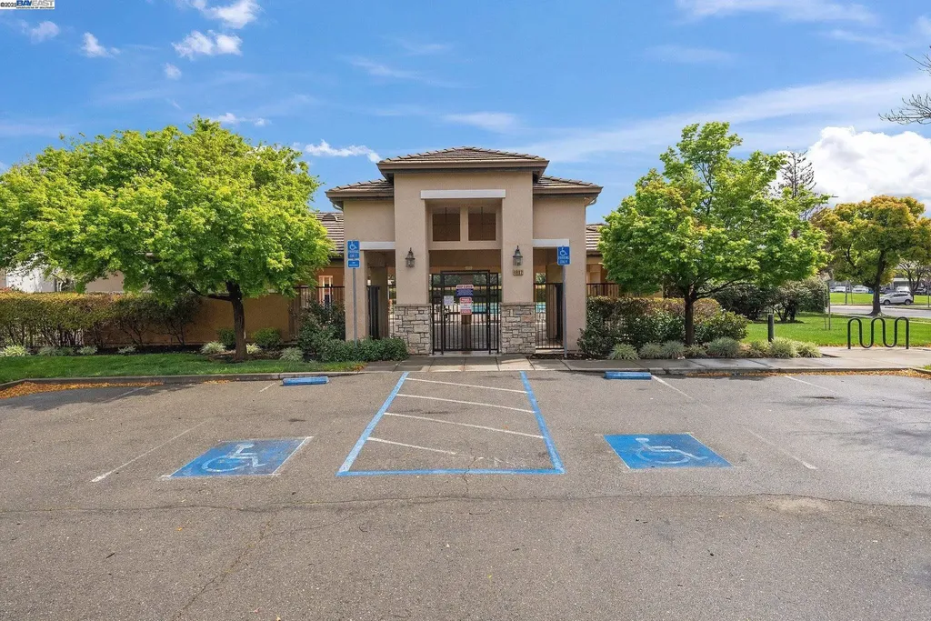 5089 Winterbrook Avenue Dublin CA 94568