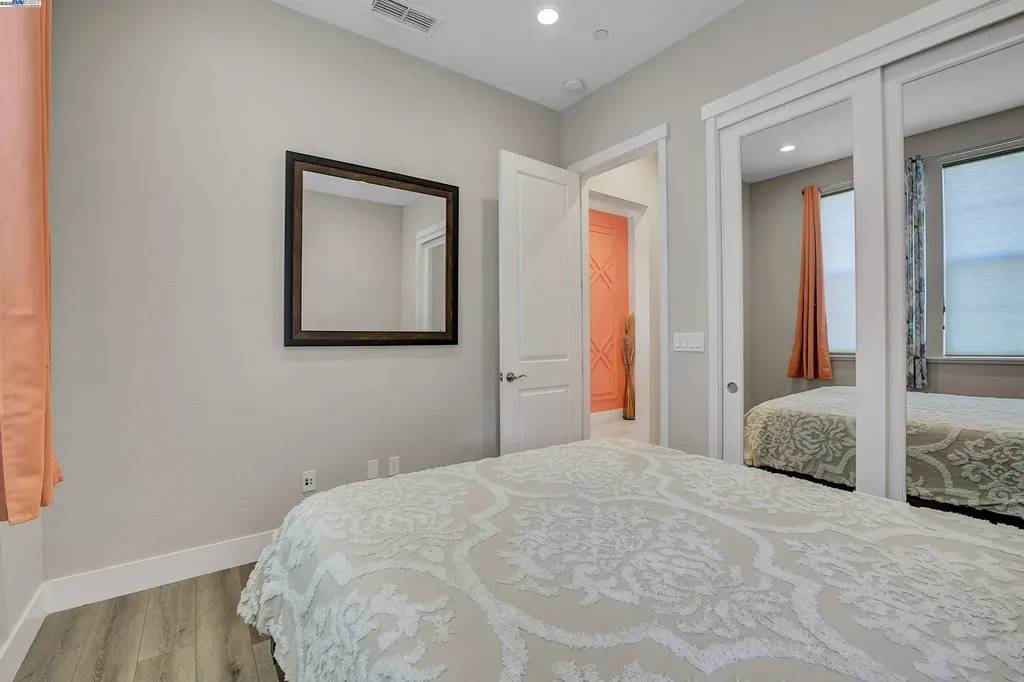 37515 Sea Bank Street Newark CA 94560