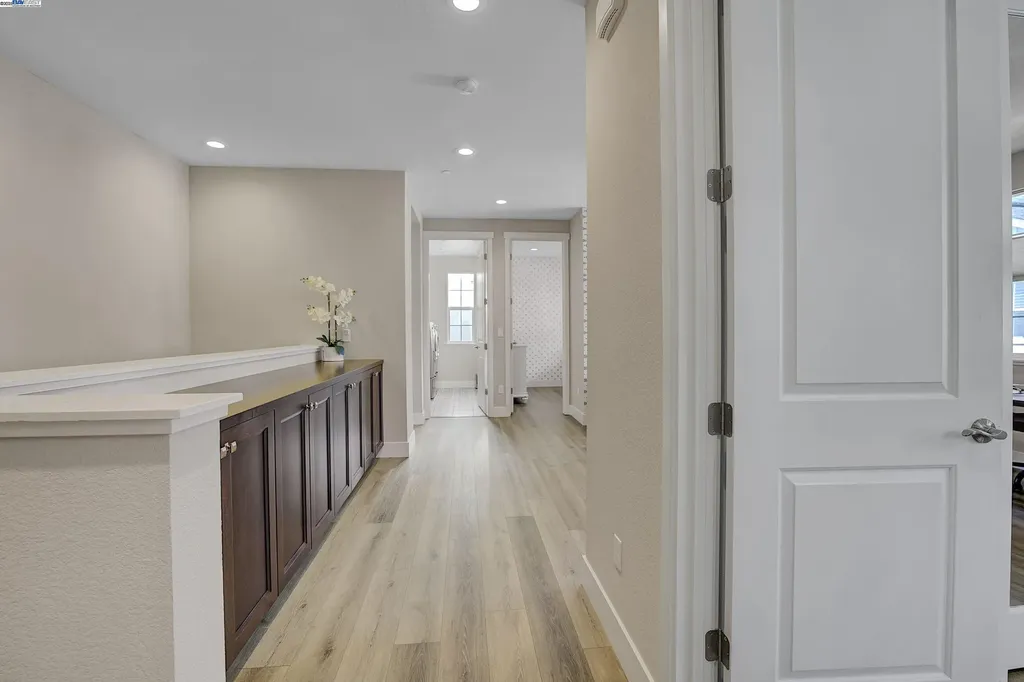 37515 Sea Bank Street Newark CA 94560